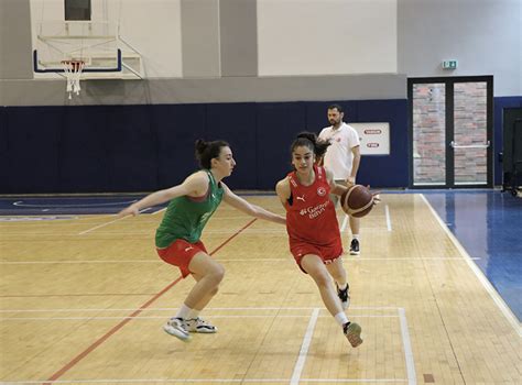 Genç Basketbolcular İçin Temel Dribbling Egzersizleri